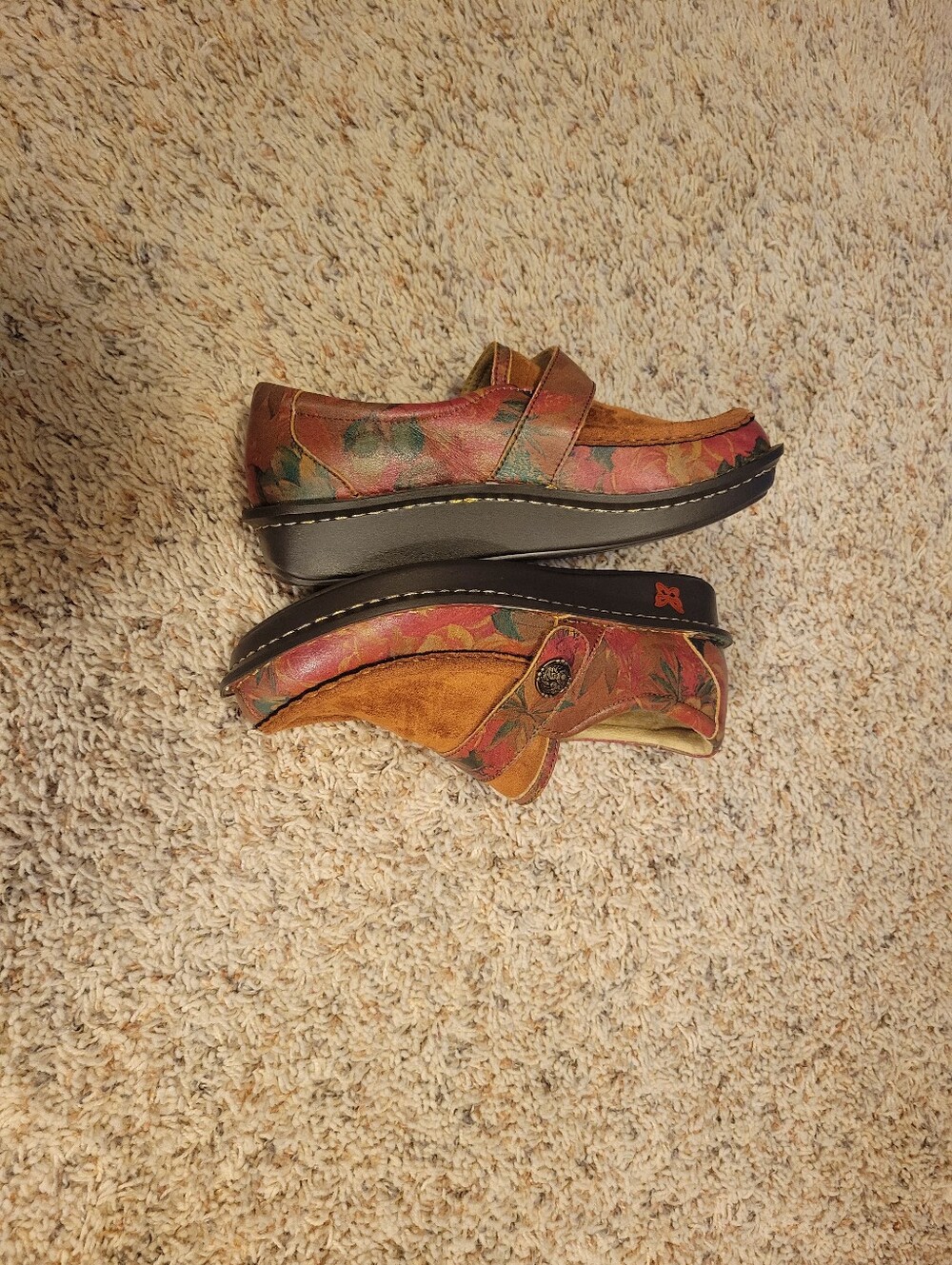 Women's Alegria Slip-On Shoes with Multicolor Trim - Picture 3 of 5